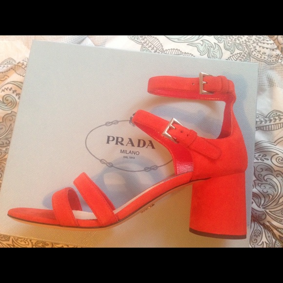 Prada Heels - Picture 1 of 3